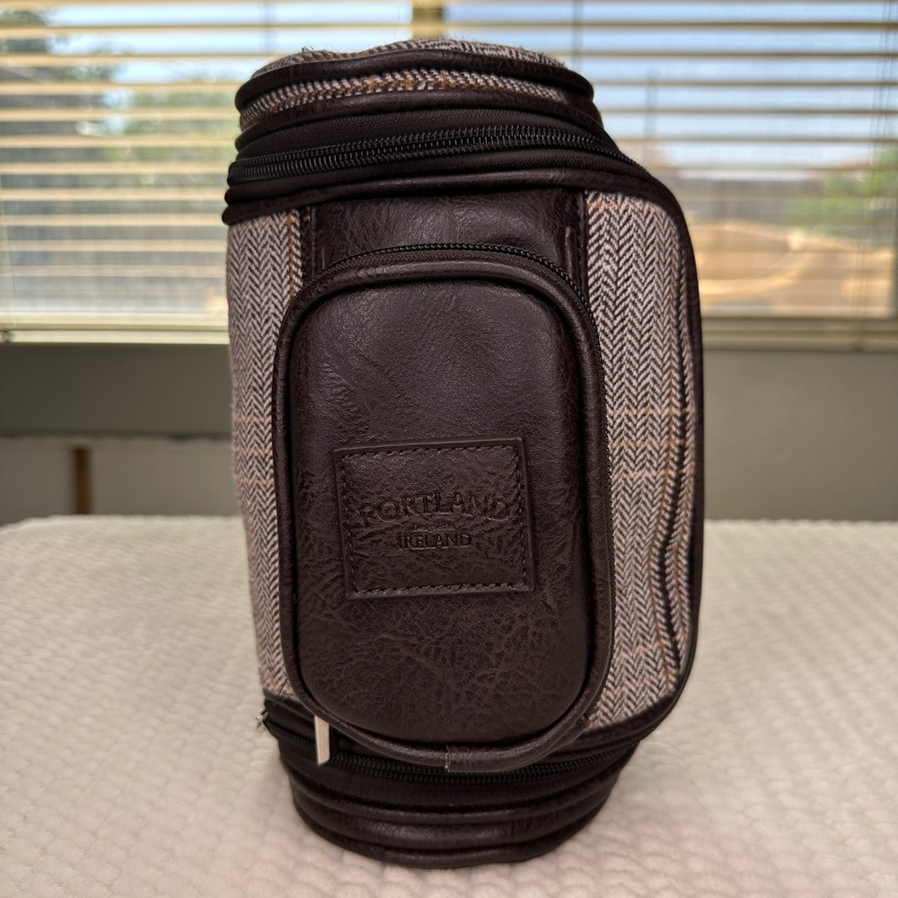 Portland Ireland men's golf wash bag travel toiletry bag Brown chevron 3 pocket